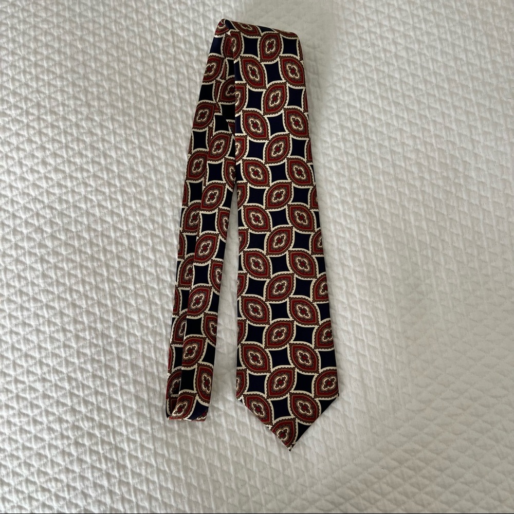 Authentic Vintage Liberty of London 100% Silk Tie Necktie EUC